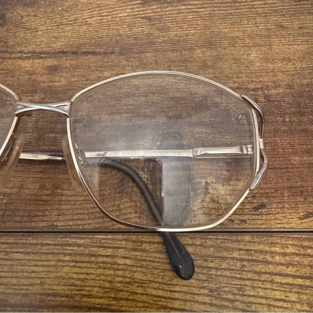 Luxottica Vintage‎ Italian Oval Gold Metal Eyeglass Frames Only 56-15 130